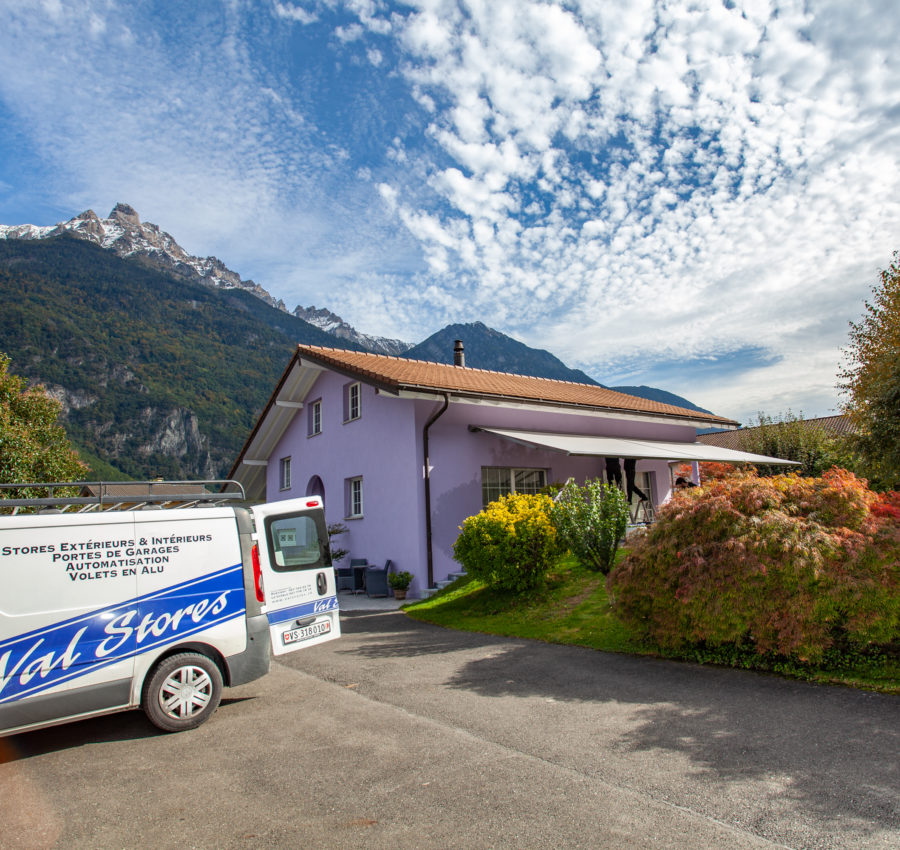  Pose de store extérieur chez client ValStores